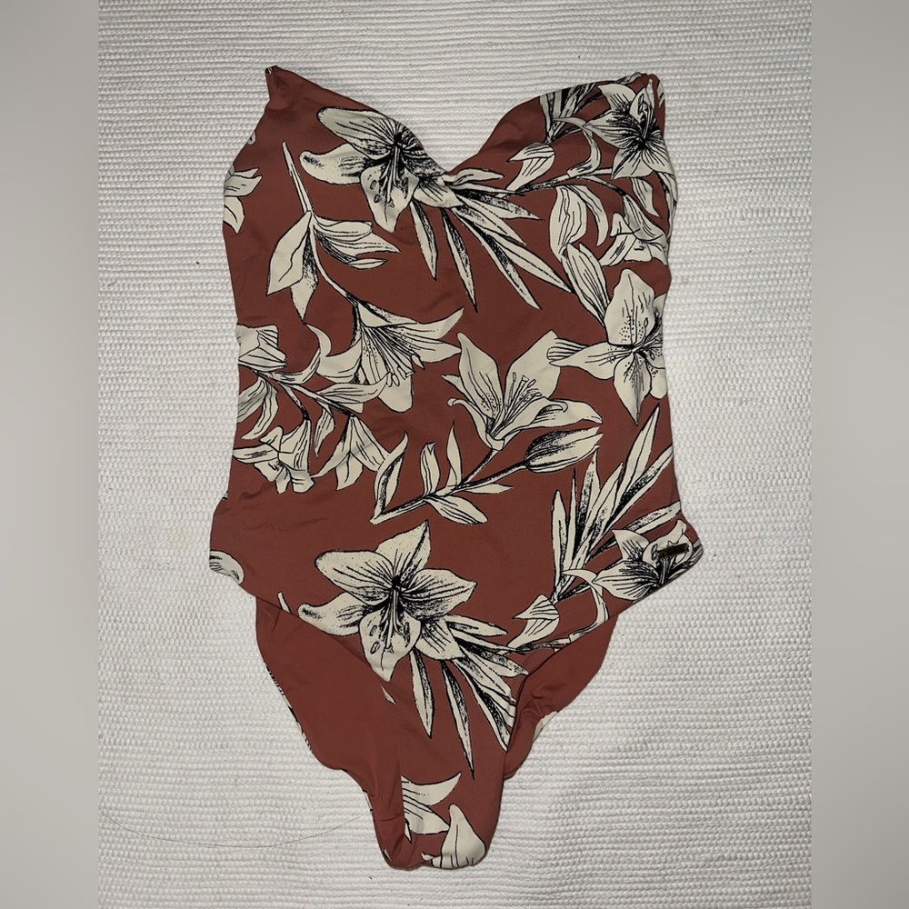 ROXY One Piece • S